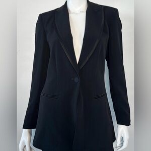 Ann Taylor women’s size 8 black satin trim Tuxedo Blazer one button closure.